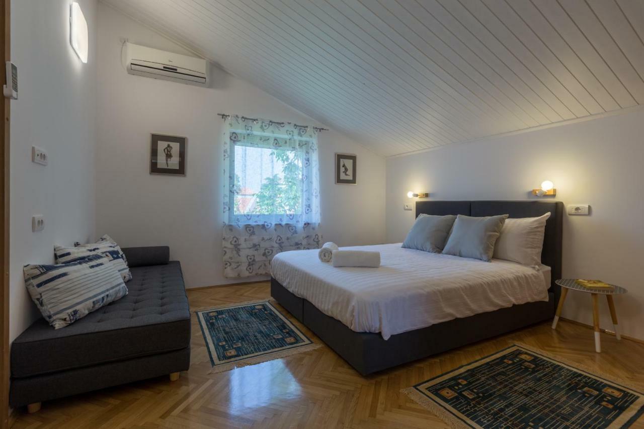 Apartment Lungera بولا المظهر الخارجي الصورة