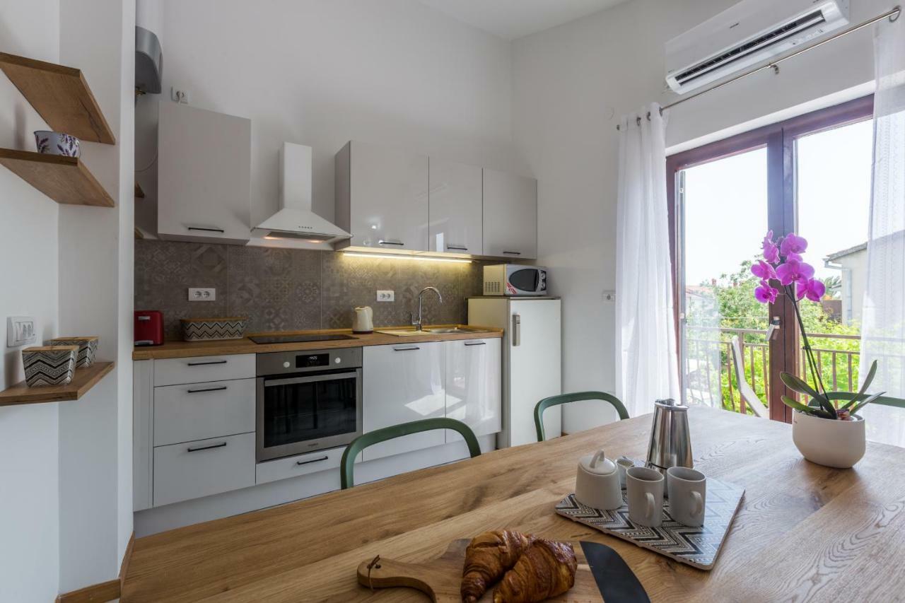 Apartment Lungera بولا المظهر الخارجي الصورة