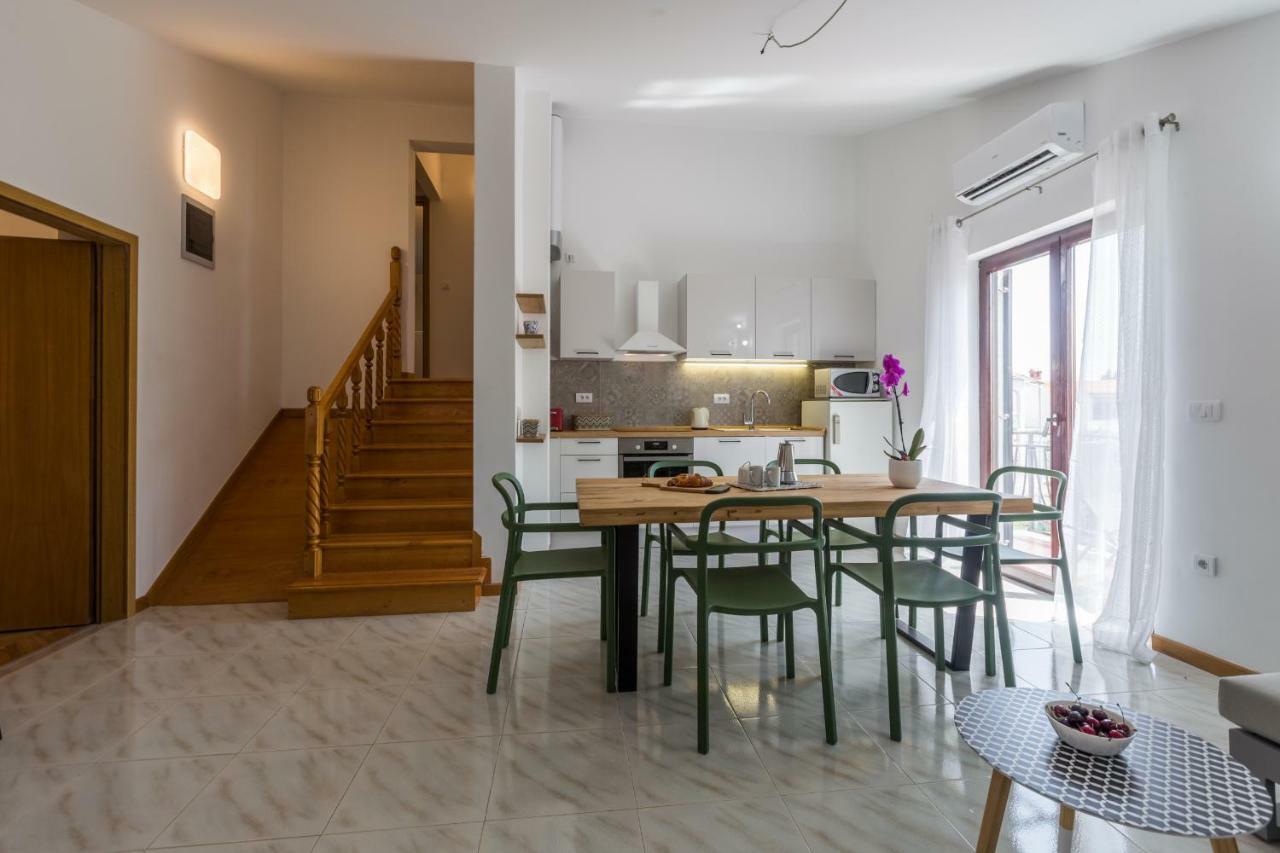 Apartment Lungera بولا المظهر الخارجي الصورة